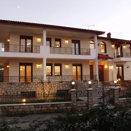 Archontiko Dimitra فيرغينا